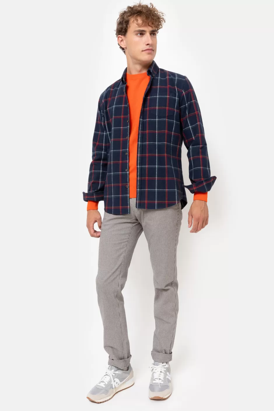 Hot Blue Regular-Fit Shirt, Green Checked Men Shirts