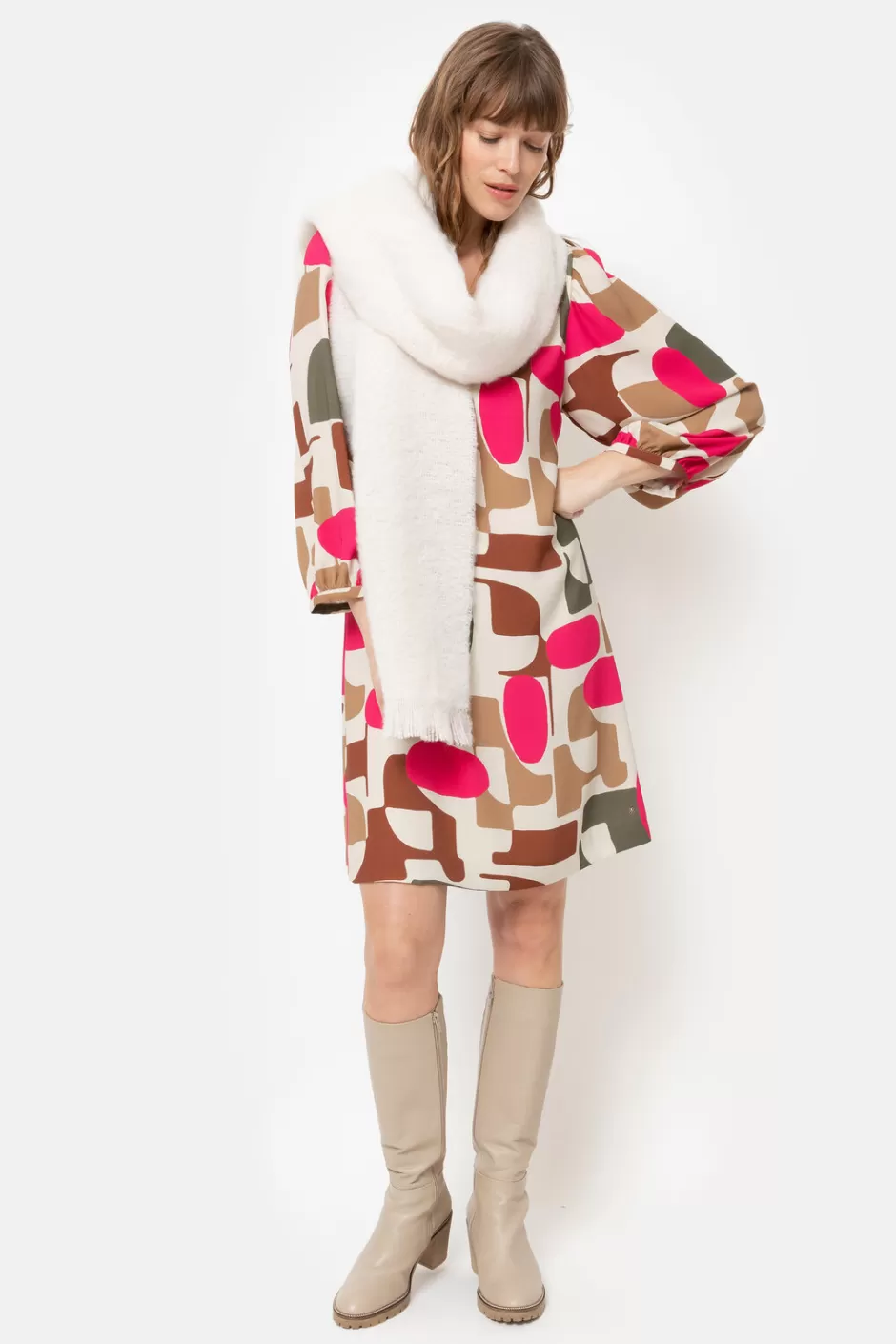 Hot Short Beige Dress With Fuchsia-Brown Retro Print Women Dresses